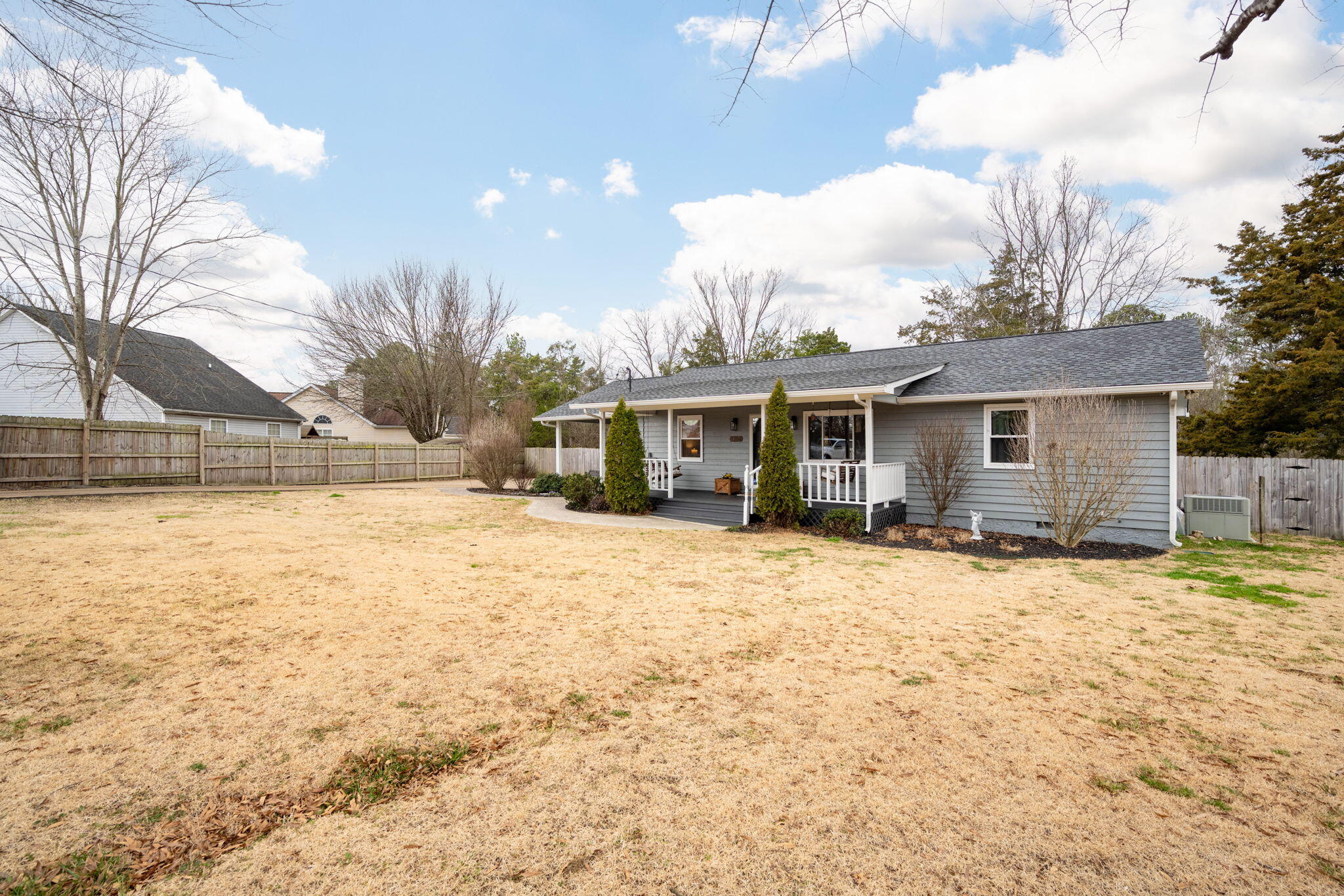 7708 Standifer Gap Road Chattanooga, TN 37421 - Photo 3 of 32 4-web-or-mls-DSC_8192