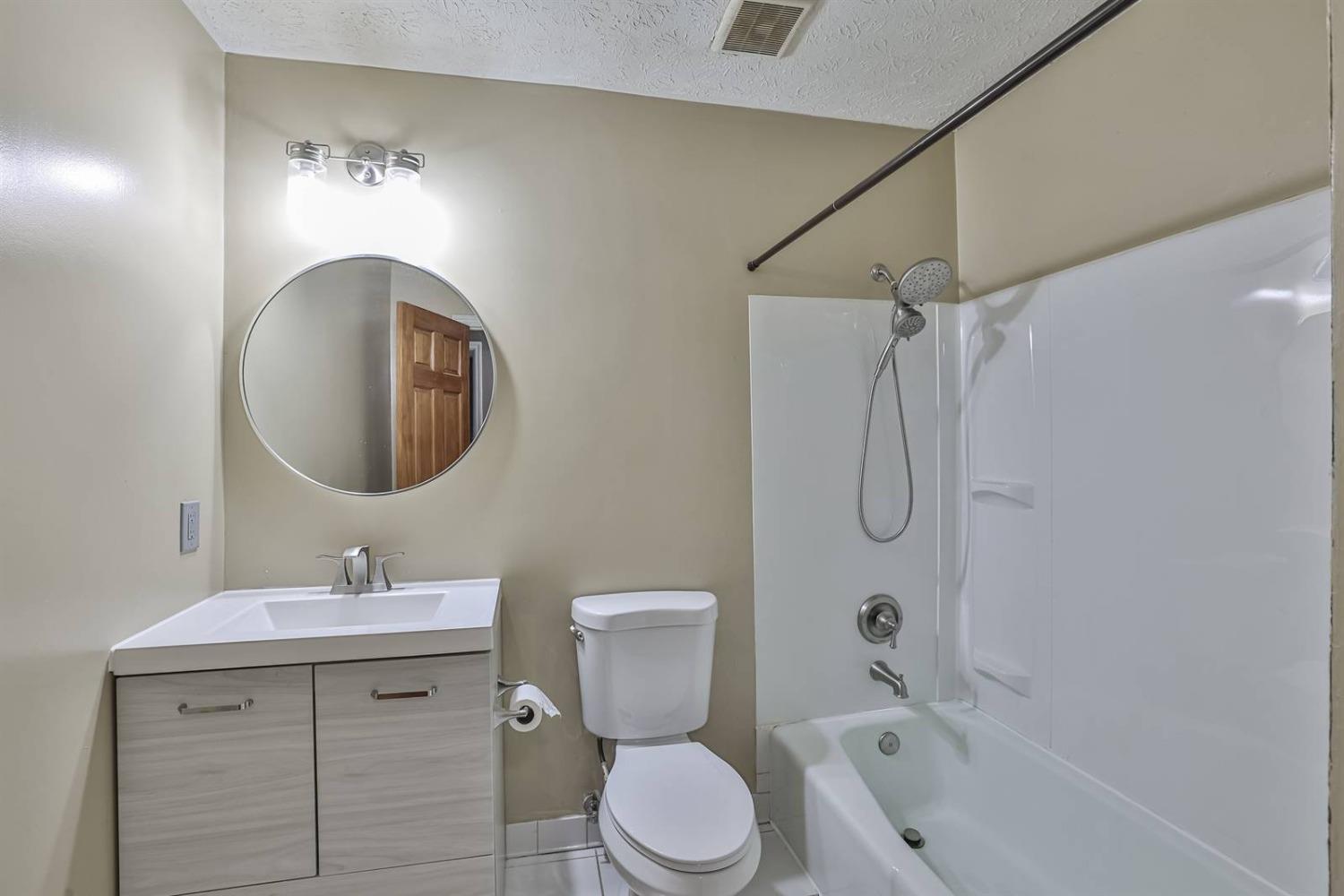 5452 Sidney Road Cincinnati, OH 45238 - Photo 18 of 25