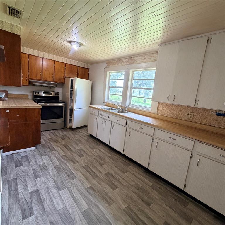 15016 Scant Street Wimauma, FL 33598 - Photo 6 of 26