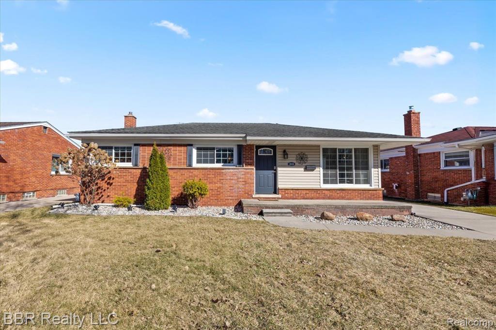 1809 West Longmeadow Road Trenton, MI 48183 - Photo 1 of 34 Gallery Image 1
