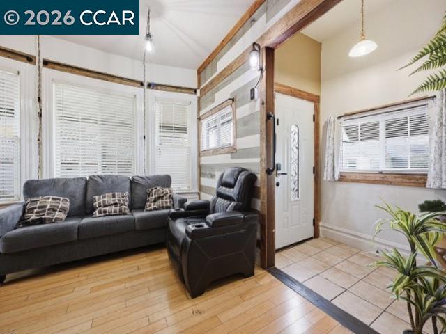 708 11th Street Richmond, CA 94801 - Photo 5 of 38