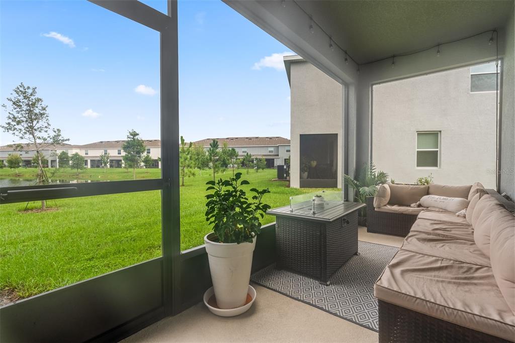 355 Mangrove Shade Circle Apollo Beach, FL 33572 - Photo 3 of 39