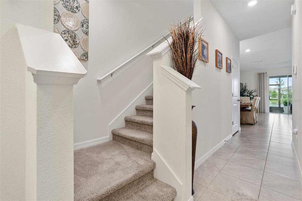 355 Mangrove Shade Circle Apollo Beach, FL 33572 - Photo 9 of 39