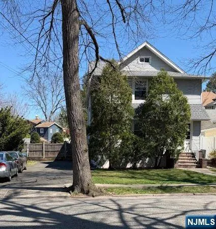 $2,500 | 15 East Van Ness Avenue, Unit 1, Rutherford, NJ 07070