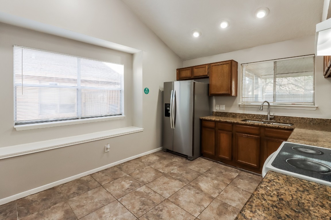 3919 Monteith Drive Spring, TX 77373 - Photo 8 of 16