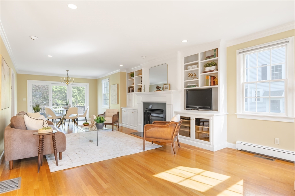 44 George Aggott Road Needham, MA 02492 - Photo 4 of 34