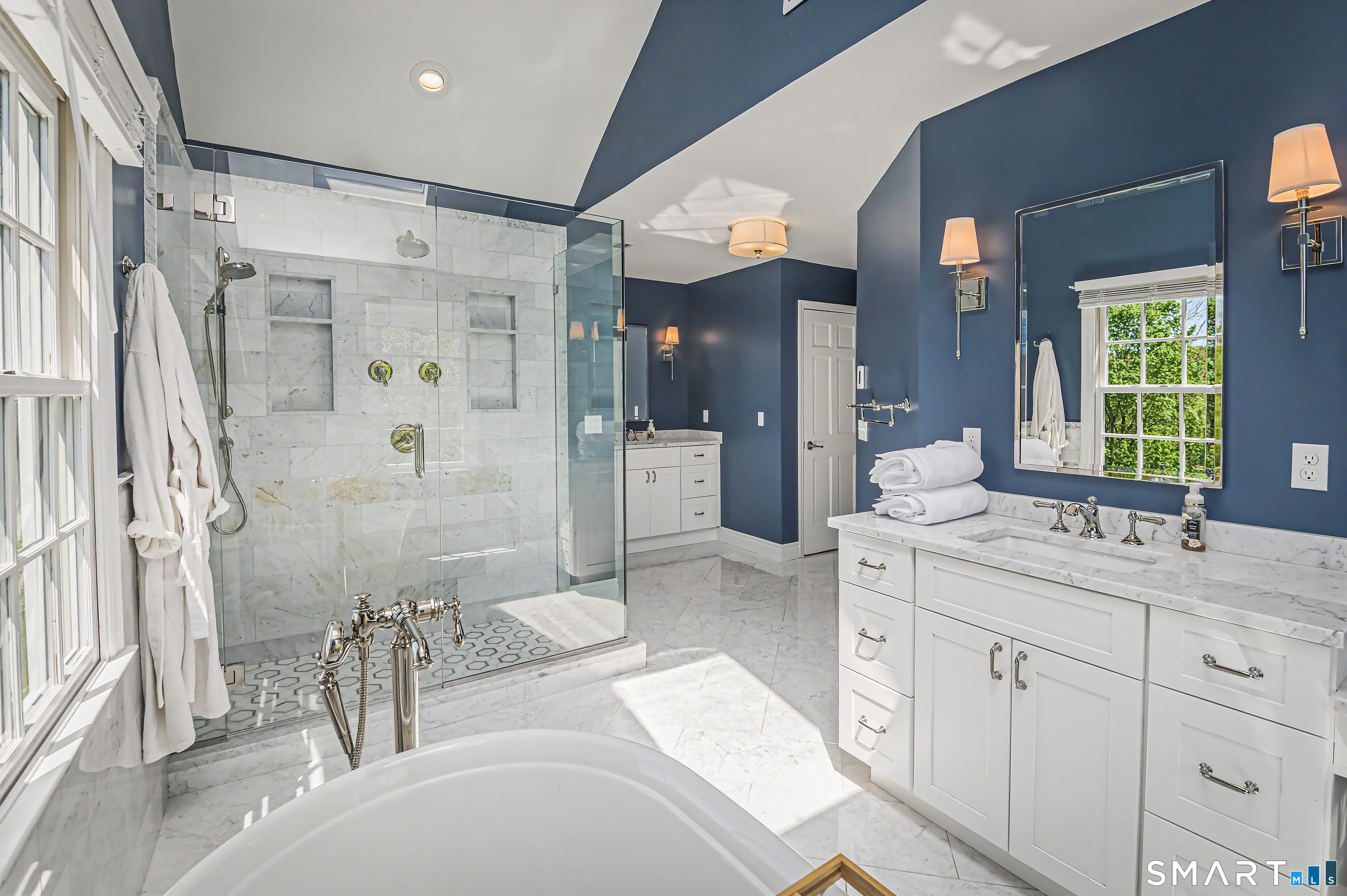 9 Schoolhouse Place Ridgefield, CT 06877 - Photo 22 of 40