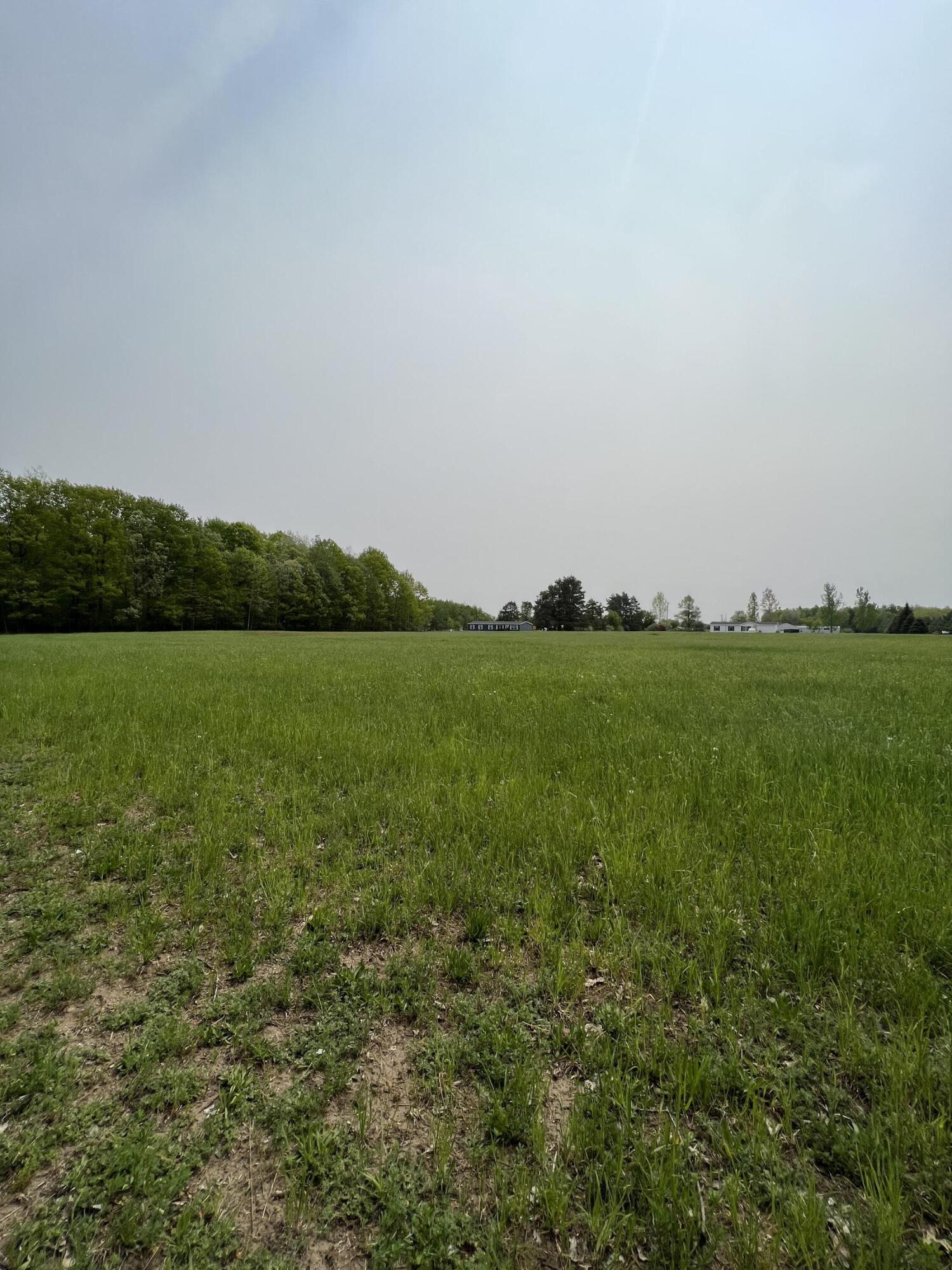 11389 East Pakes Road Sumner, MI 48889 - Photo 8 of 16 FC77A025-2C8E-41D6-B6E0-BACC60674BAA