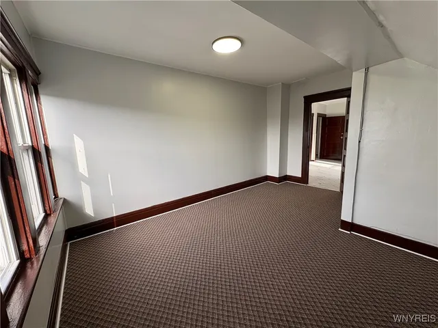 $1,800 | 143 Reo Avenue, Buffalo, NY 14211