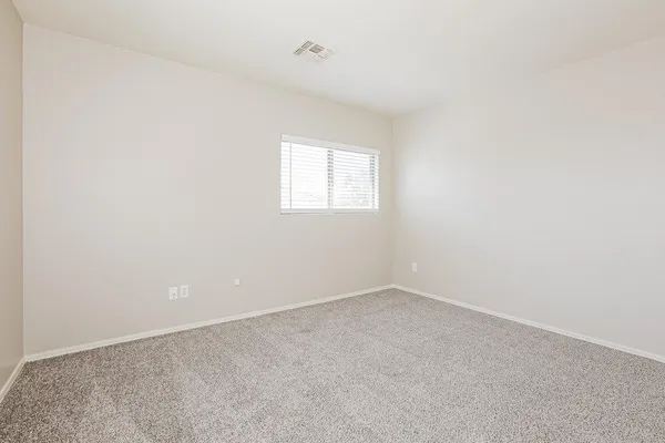 $2,275 | 2292 East Peach Tree Drive, Chandler, AZ 85249