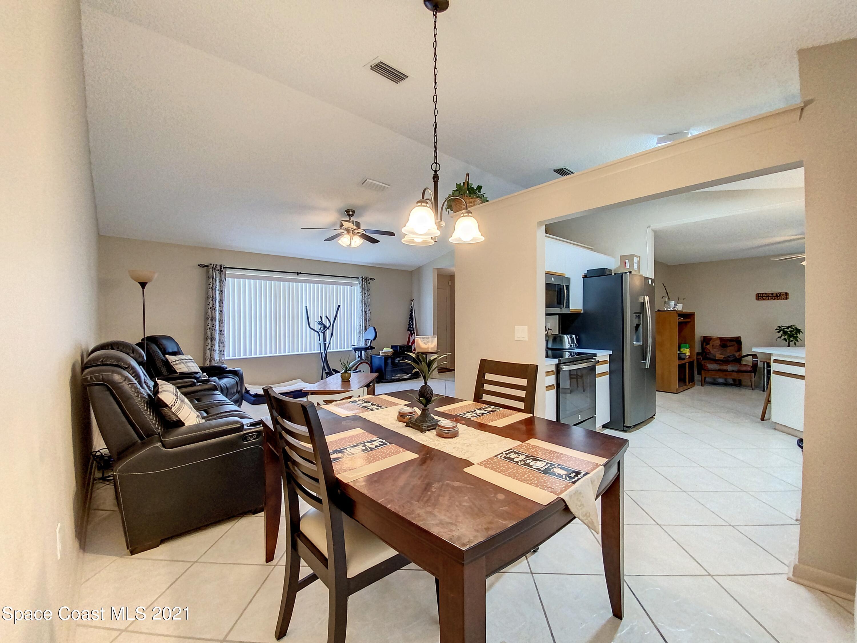 4921 Bridge Road Cocoa, FL 32927 - Photo 7 of 23 07