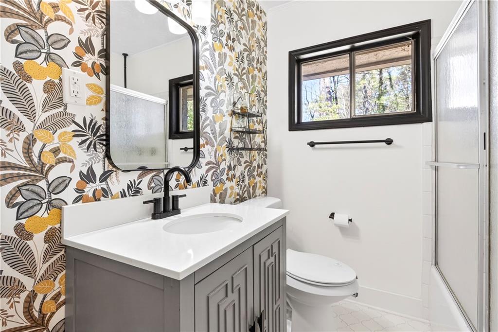 3006 Hollywood Drive Decatur, GA 30033 - Photo 4 of 26