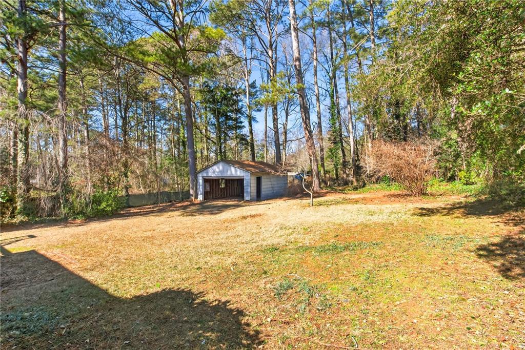 3006 Hollywood Drive Decatur, GA 30033 - Photo 5 of 26