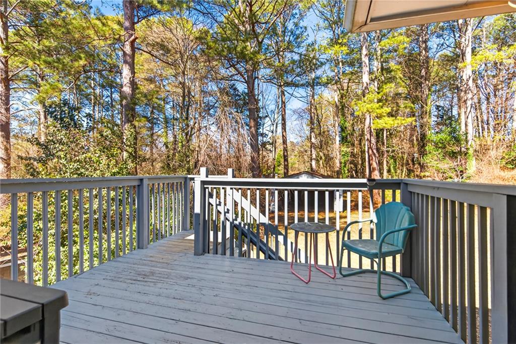 3006 Hollywood Drive Decatur, GA 30033 - Photo 6 of 26