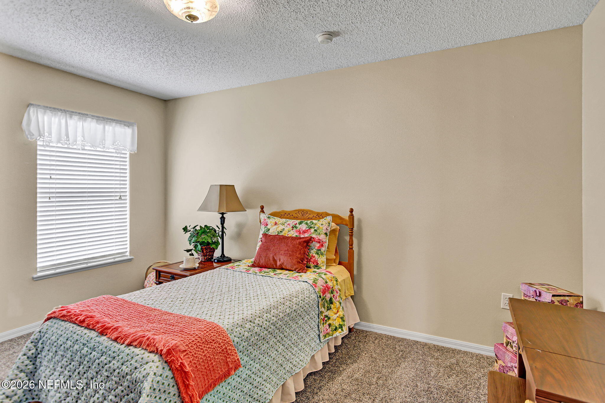 12396 Hickory Forest Road Jacksonville, FL 32226 - Photo 5 of 32 7-web-or-mls-IMG_0186