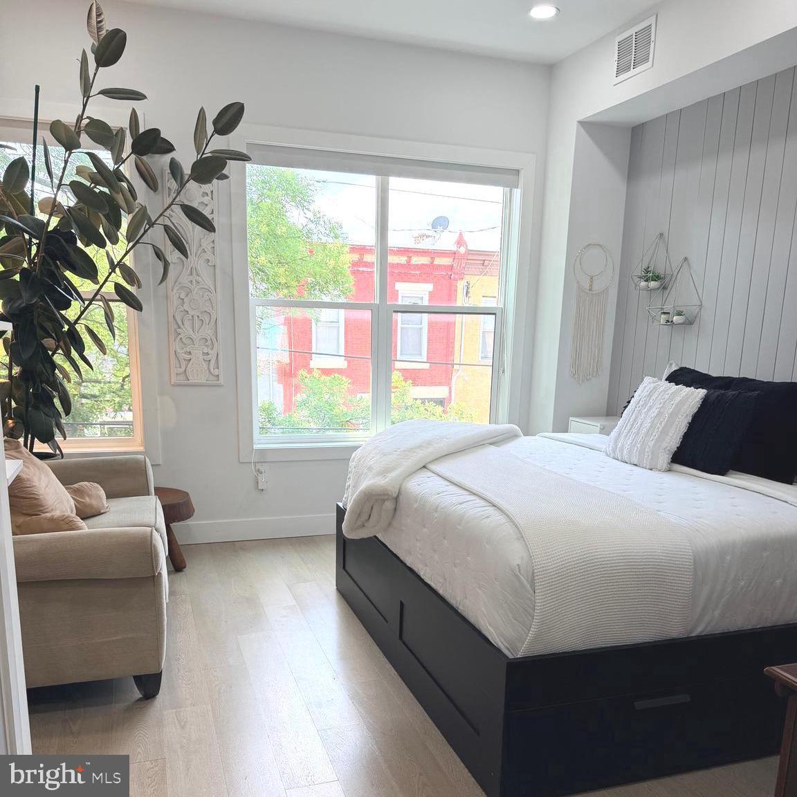2239 Tasker Street Philadelphia, PA 19145 - Photo 21 of 66