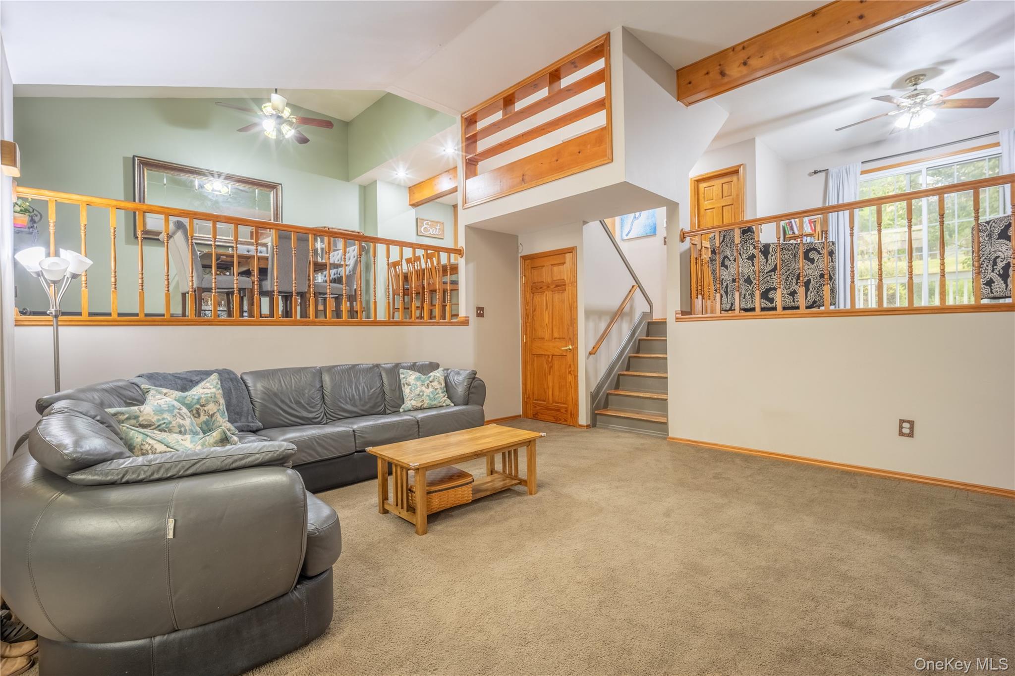 22 Hemlock Court Fishkill, NY 12524 - Photo 4 of 33 Gallery Image 4