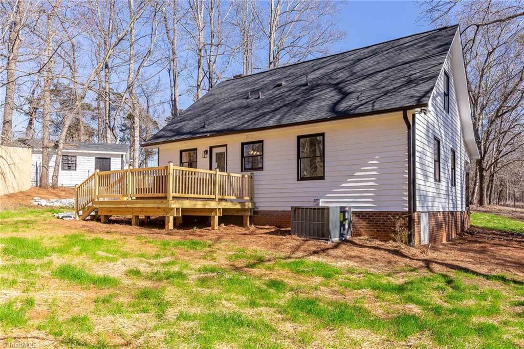 1407 Highway 68 Oak Ridge, NC 27310 - Photo 36 of 40
