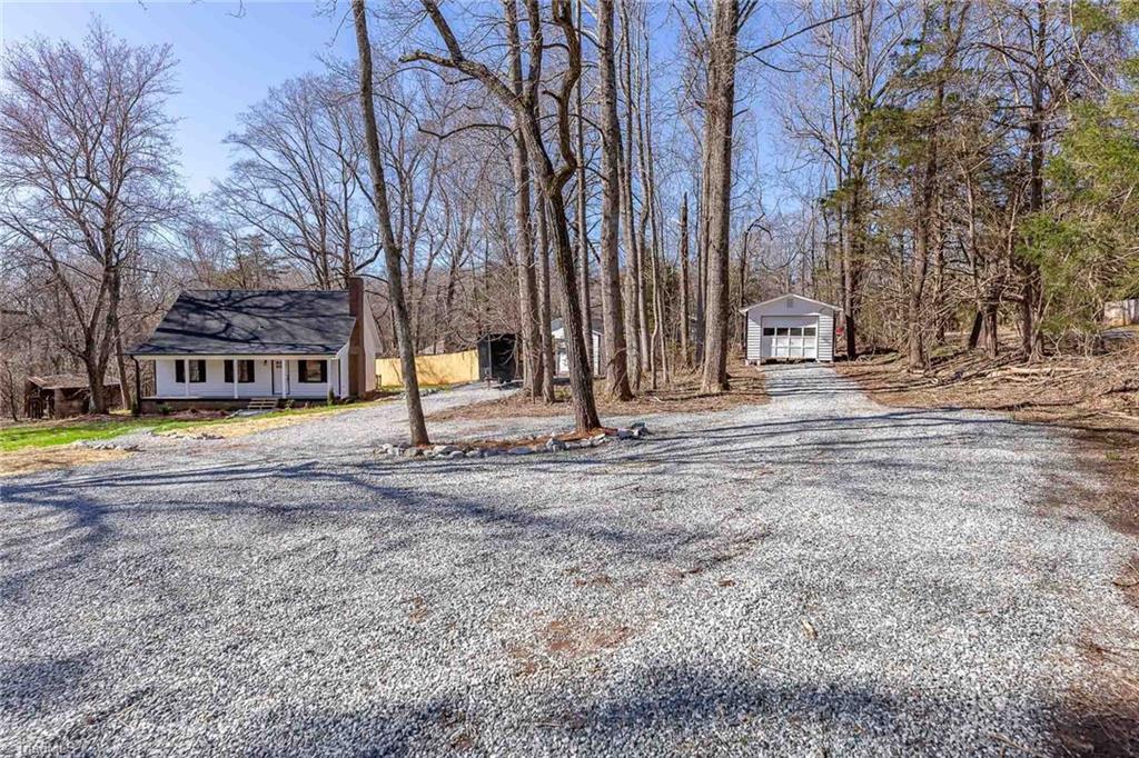 1407 Highway 68 Oak Ridge, NC 27310 - Photo 5 of 40