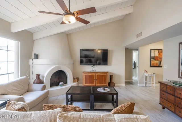 $3,900 | 6349 North 78th Street, Unit 137, Scottsdale, AZ 85250