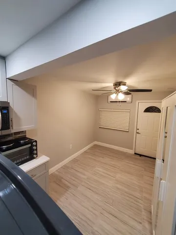 $1,250 | 224 Northeast 19th Avenue, Unit 2, Pompano Beach, FL 33060