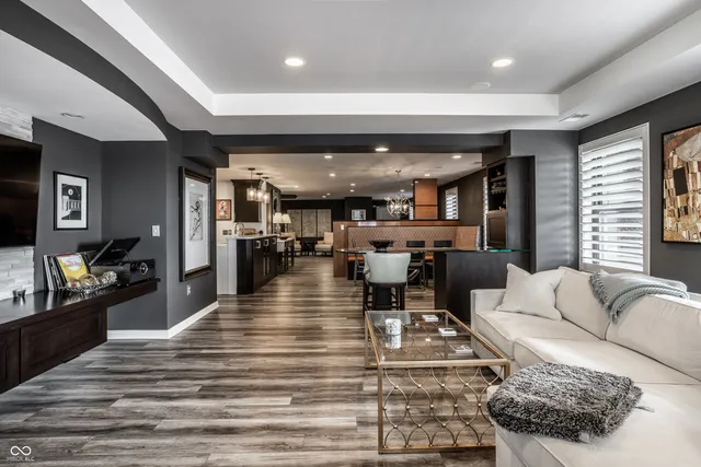 $649,900 | 350 North Meridian Street, Unit 606/607, Indianapolis, IN 46204