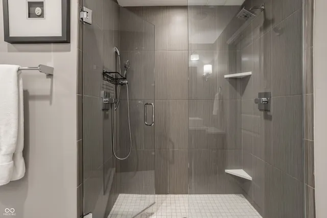 $649,900 | 350 North Meridian Street, Unit 606/607, Indianapolis, IN 46204