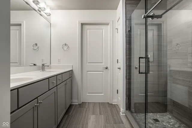 $649,900 | 350 North Meridian Street, Unit 606/607, Indianapolis, IN 46204