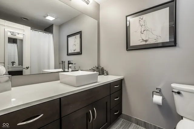 $649,900 | 350 North Meridian Street, Unit 606/607, Indianapolis, IN 46204