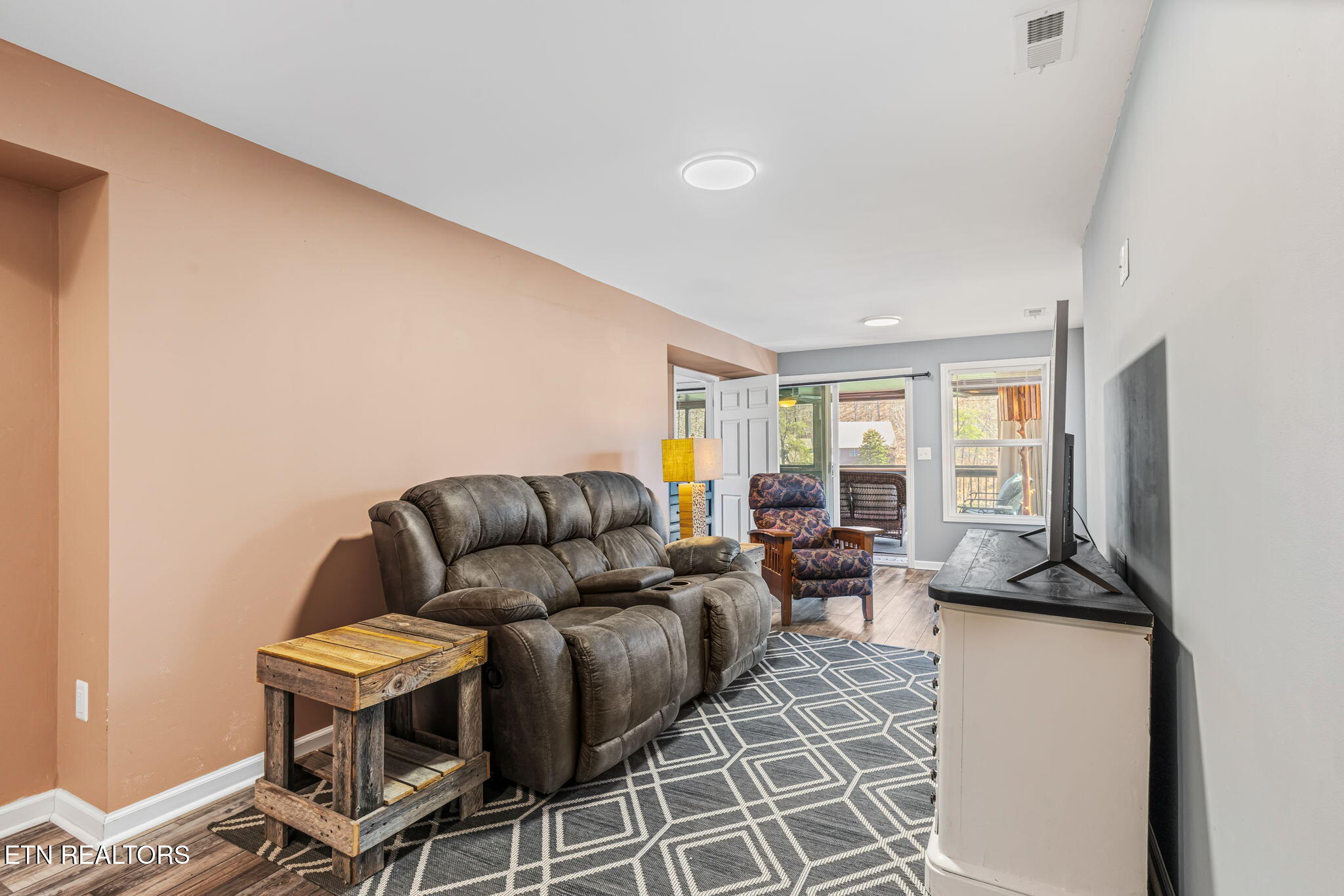 124 Peninsula Road Madisonville, TN 37354 - Photo 27 of 56 25-web-or-mls-124 Peninsula Rd-16