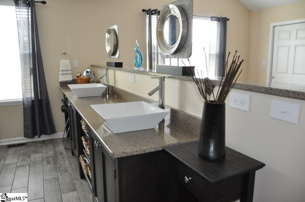 605 Cowford Bridge Road Spartanburg, SC 29302 - Photo 14 of 28 Gallery Image 14