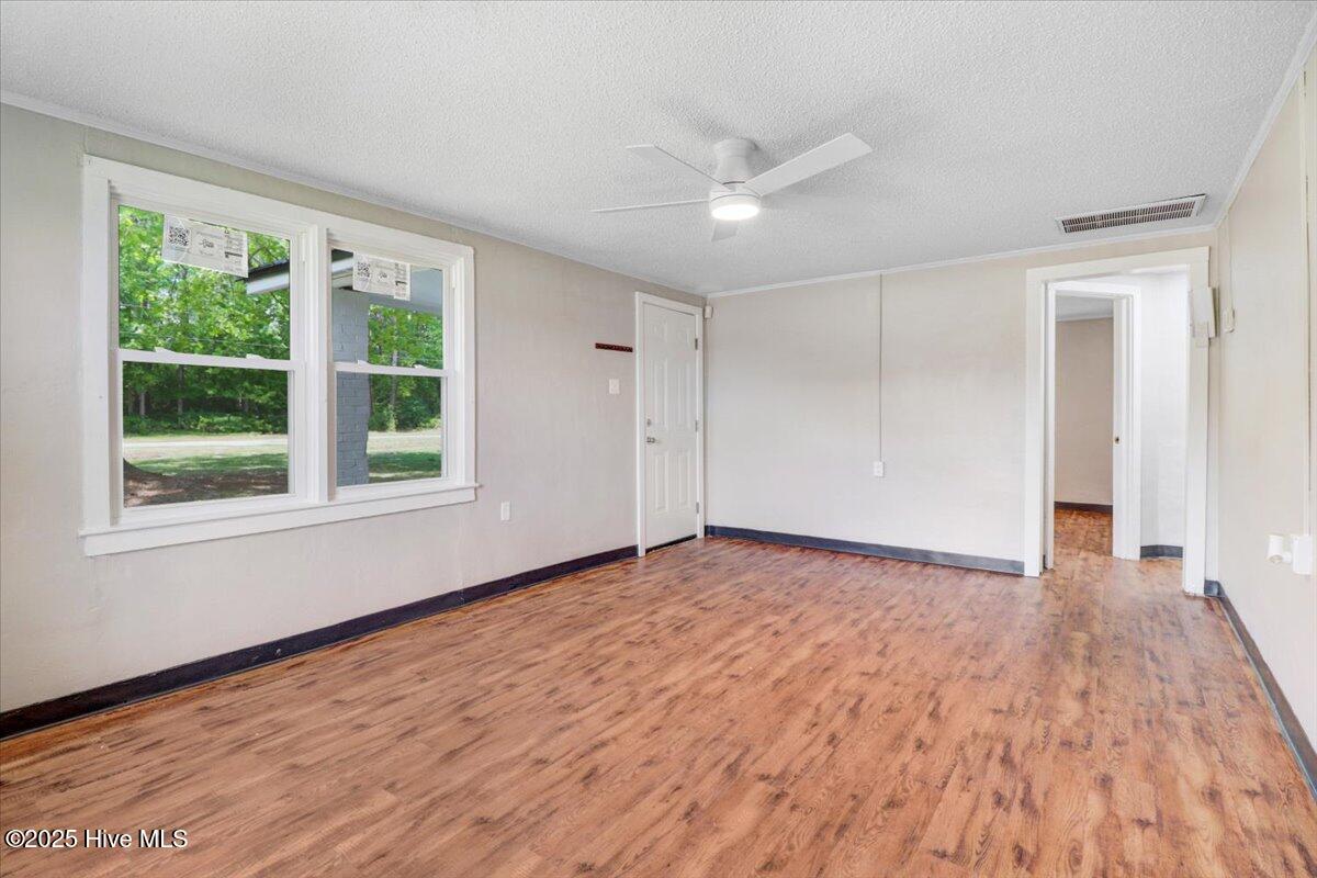 328 Hill Loop Road Goldsboro, NC 27534 - Photo 6 of 18 09-328 Hill Loop Rd-9