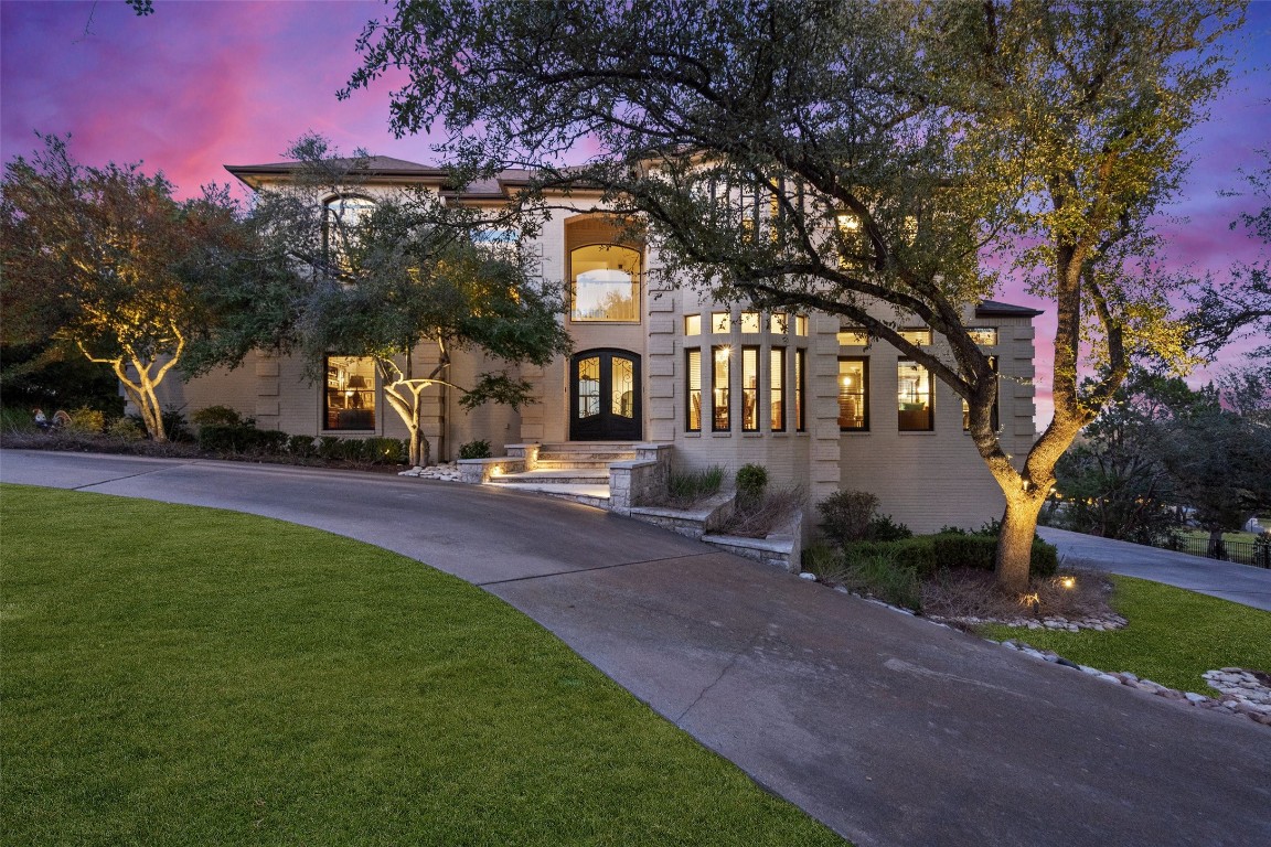 3 Coleridge Lane Austin, TX 78746 - Photo 1 of 23