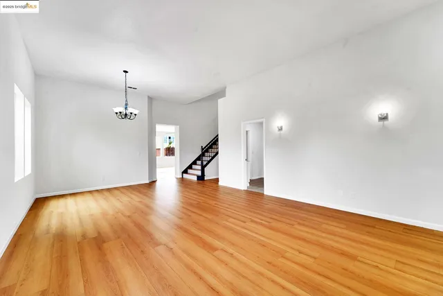 a view of livingroom and window
