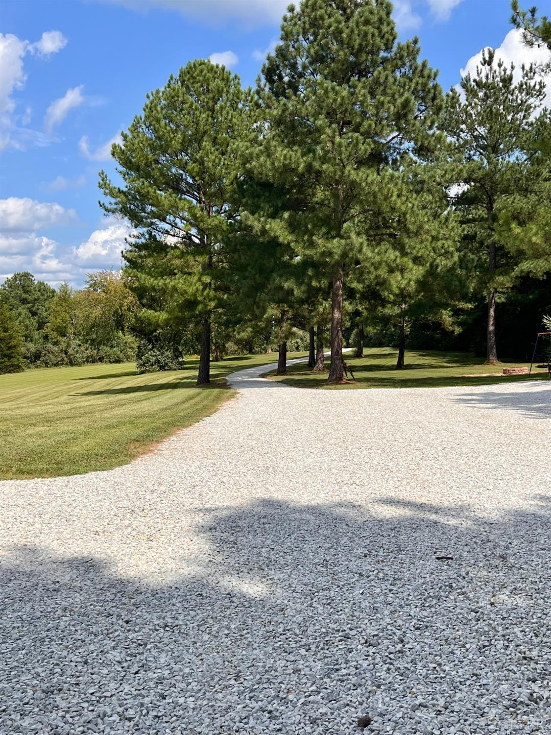 102 Fawn Court Amherst, VA 24521 - Photo 39 of 64 a view of a tennis court