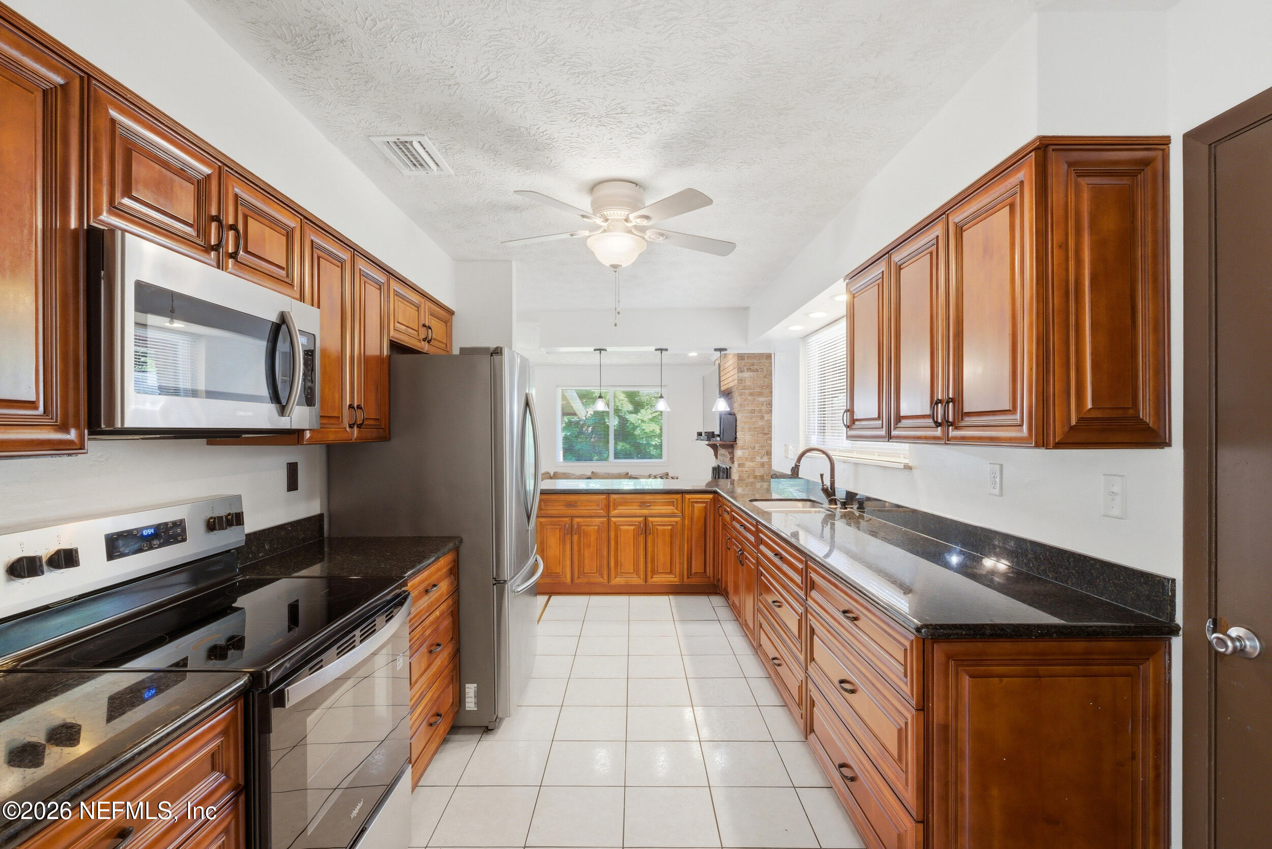 6935 Alana Road Jacksonville, FL 32211 - Photo 14 of 40 16_homeprimemedia-16