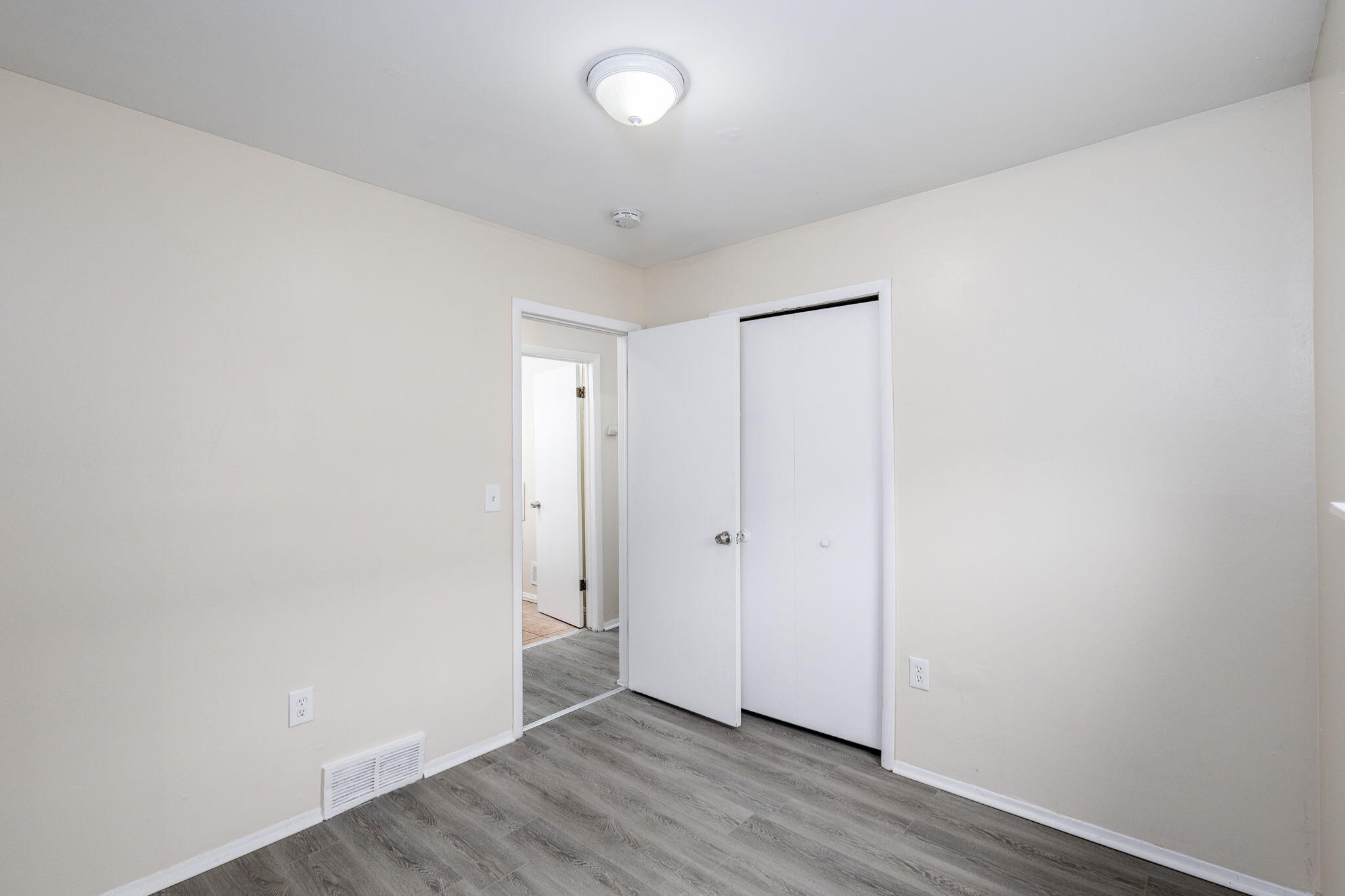 11203 Toepfer Road Warren, MI 48089 - Photo 13 of 23 15-WEB~1