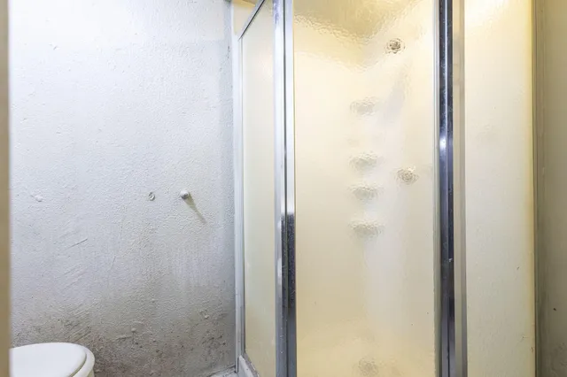 $1,350 | 11203 Toepfer Road, Warren, MI 48089