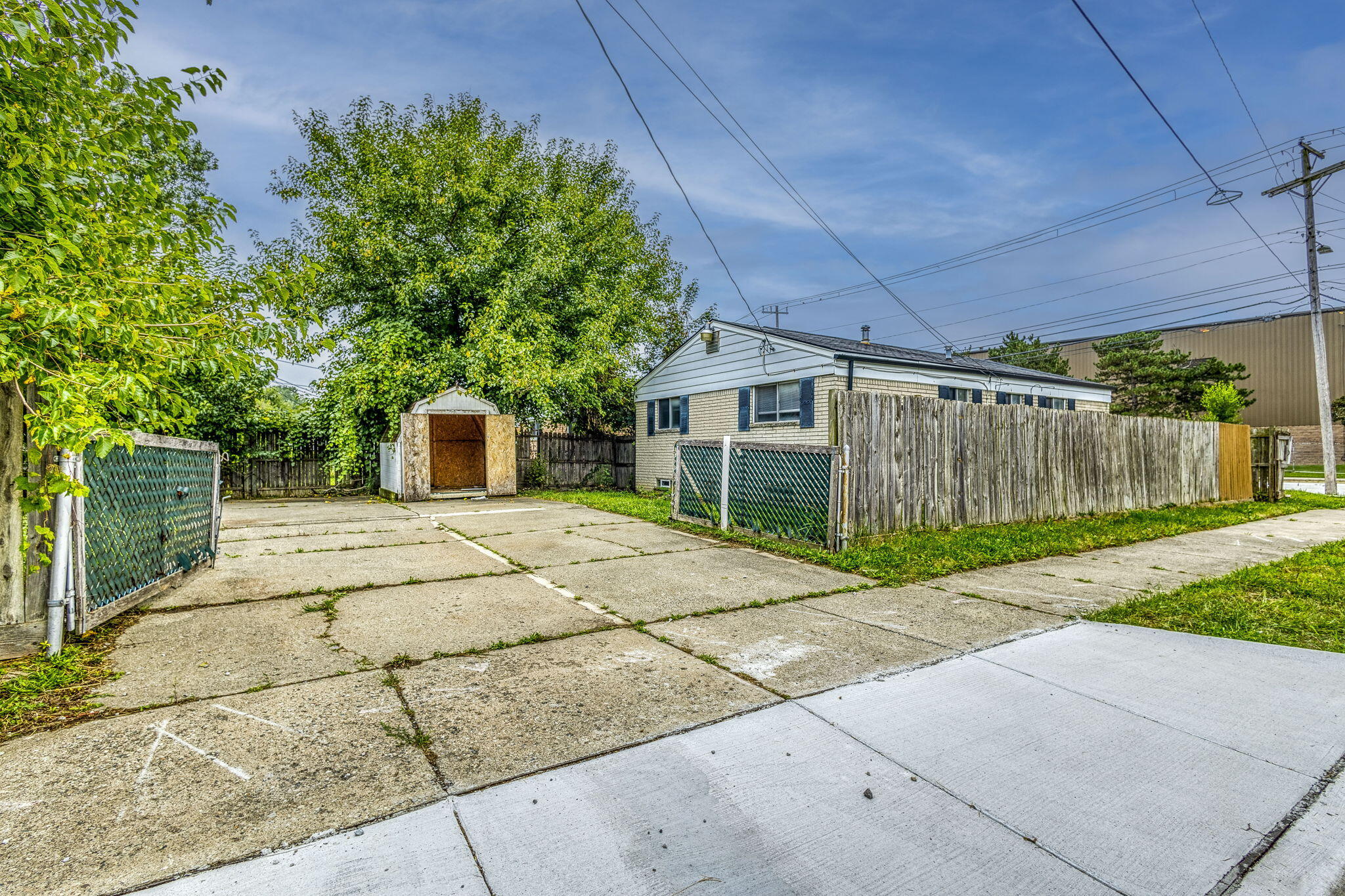 11203 Toepfer Road Warren, MI 48089 - Photo 3 of 23 5-WEB-~1