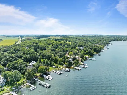 $10,995,000 | W2908 Walcowis Drive, Linn, WI 53147