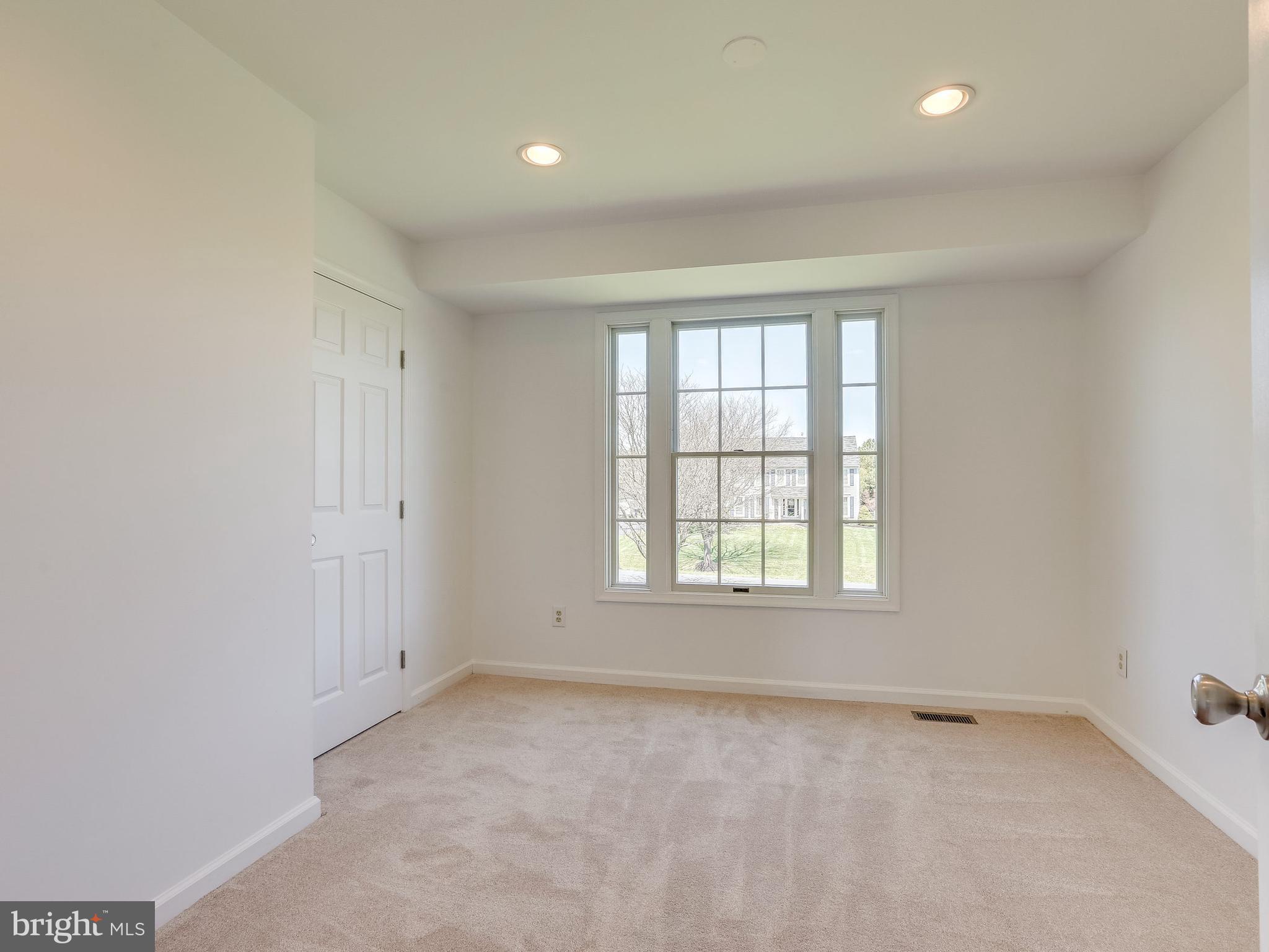 16910 Hoskinson Road Poolesville, MD 20837 - Photo 22 of 30 an empty room with a window