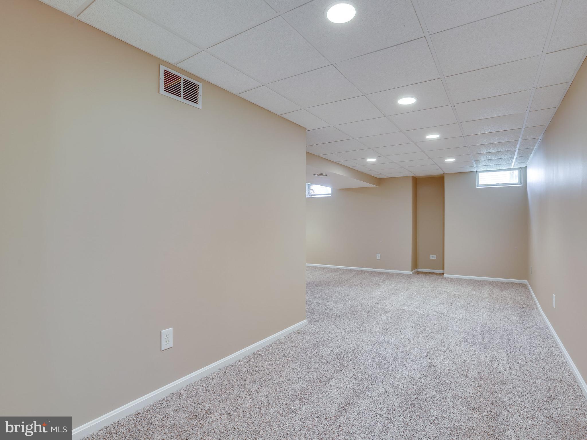 16910 Hoskinson Road Poolesville, MD 20837 - Photo 25 of 30 a view of an empty room