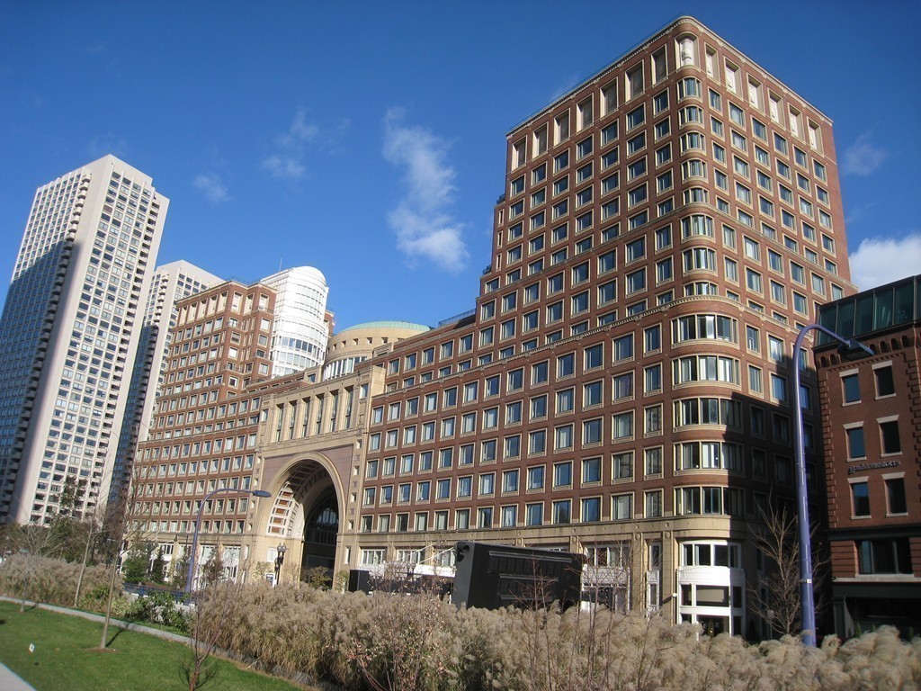 20 Rowes Wharf, Unit 610 Boston, MA 02110 - Photo 19 of 20 a front view of a building