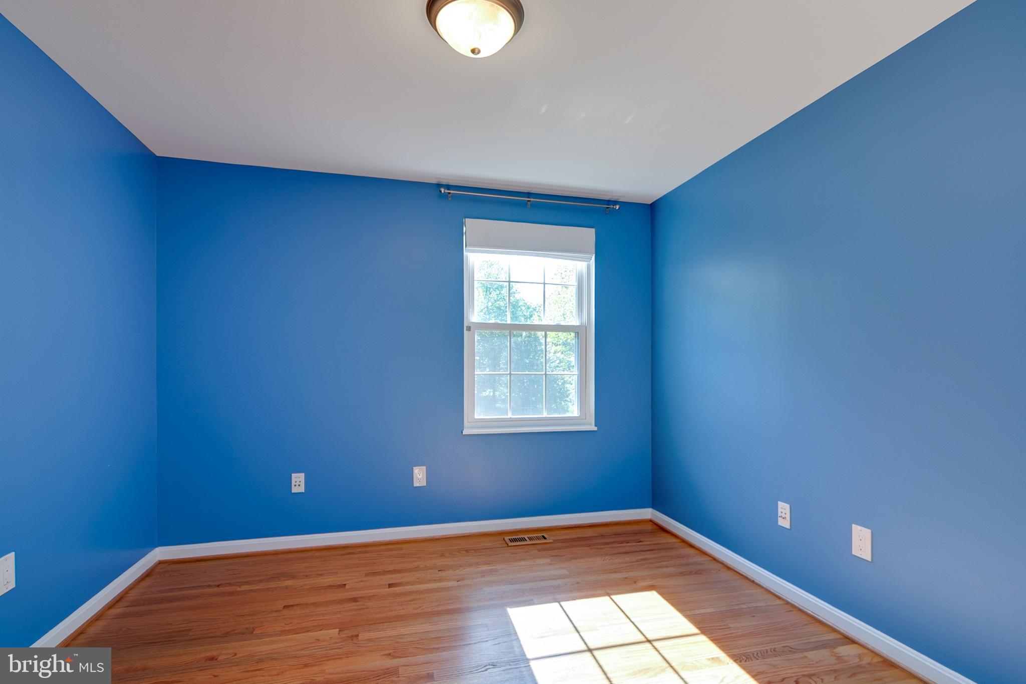 15405 Wembrough Street Silver Spring, MD 20905 - Photo 22 of 39 Gallery Image 22