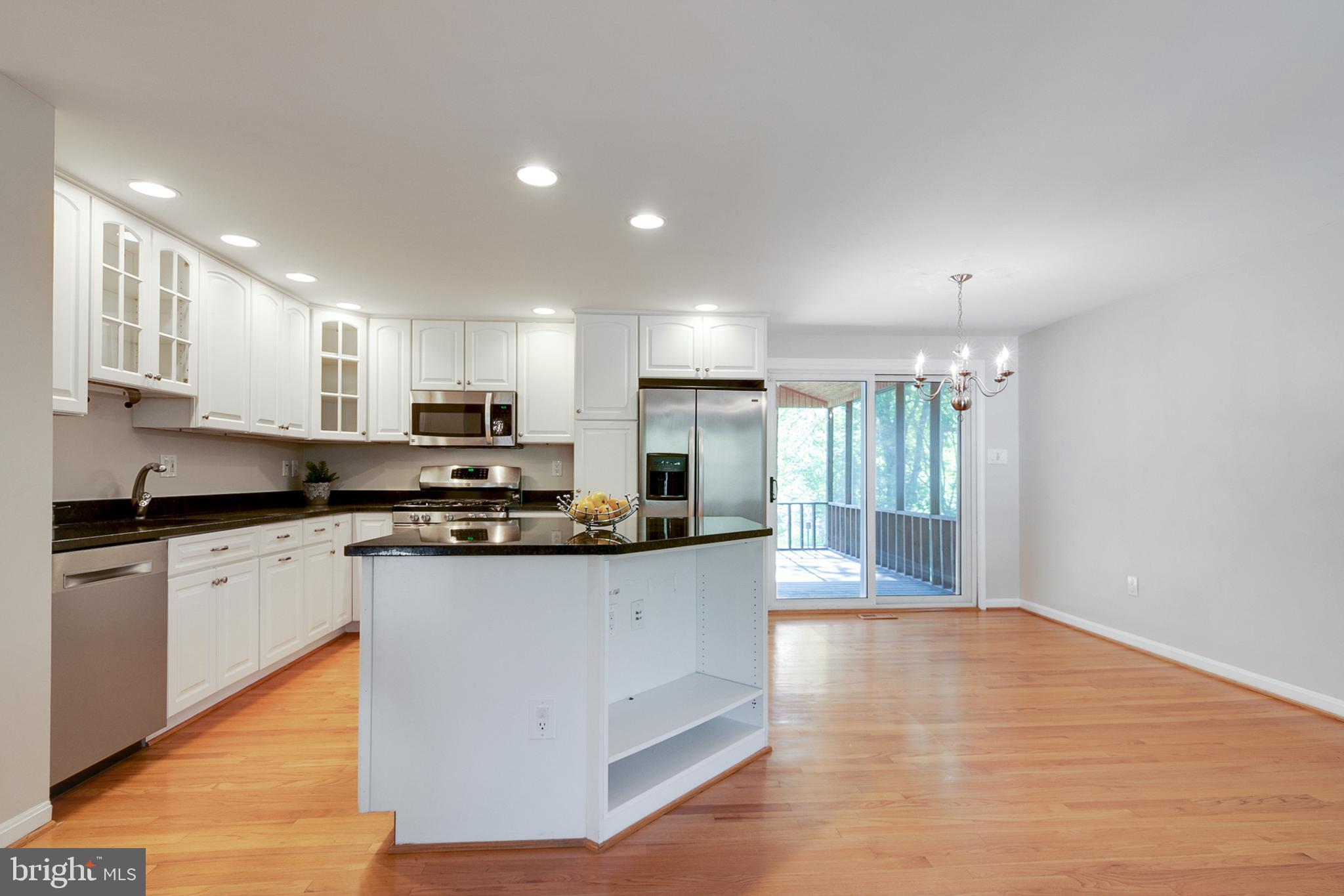 15405 Wembrough Street Silver Spring, MD 20905 - Photo 8 of 39 Gallery Image 8