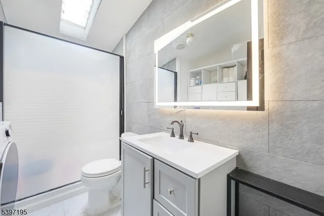 $149,999 | 190 West 24th Street, Unit B22, Bayonne, NJ 07002