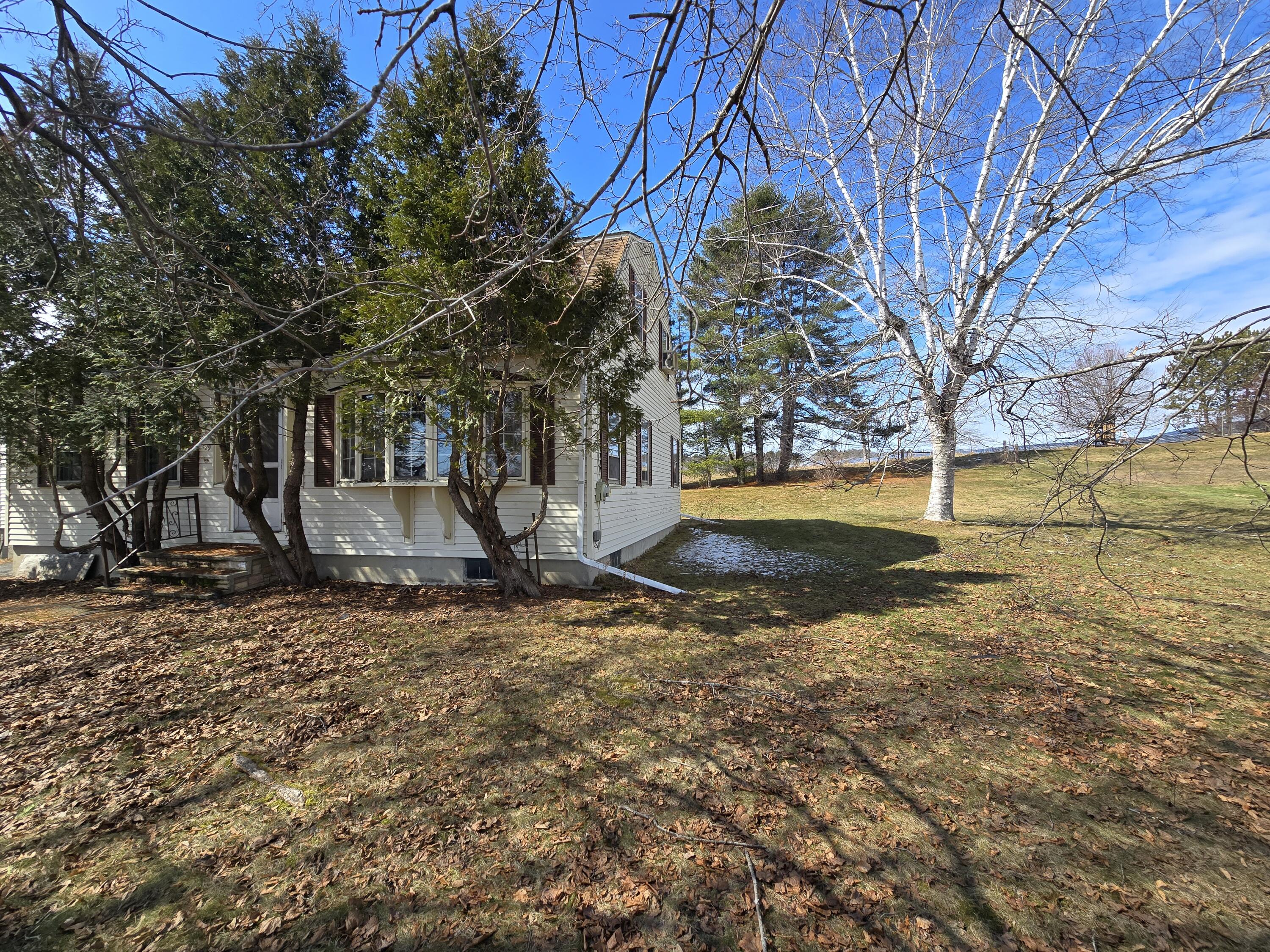 129 West Hill Road Gardiner, ME 04345 - Photo 28 of 39 20260315_122125