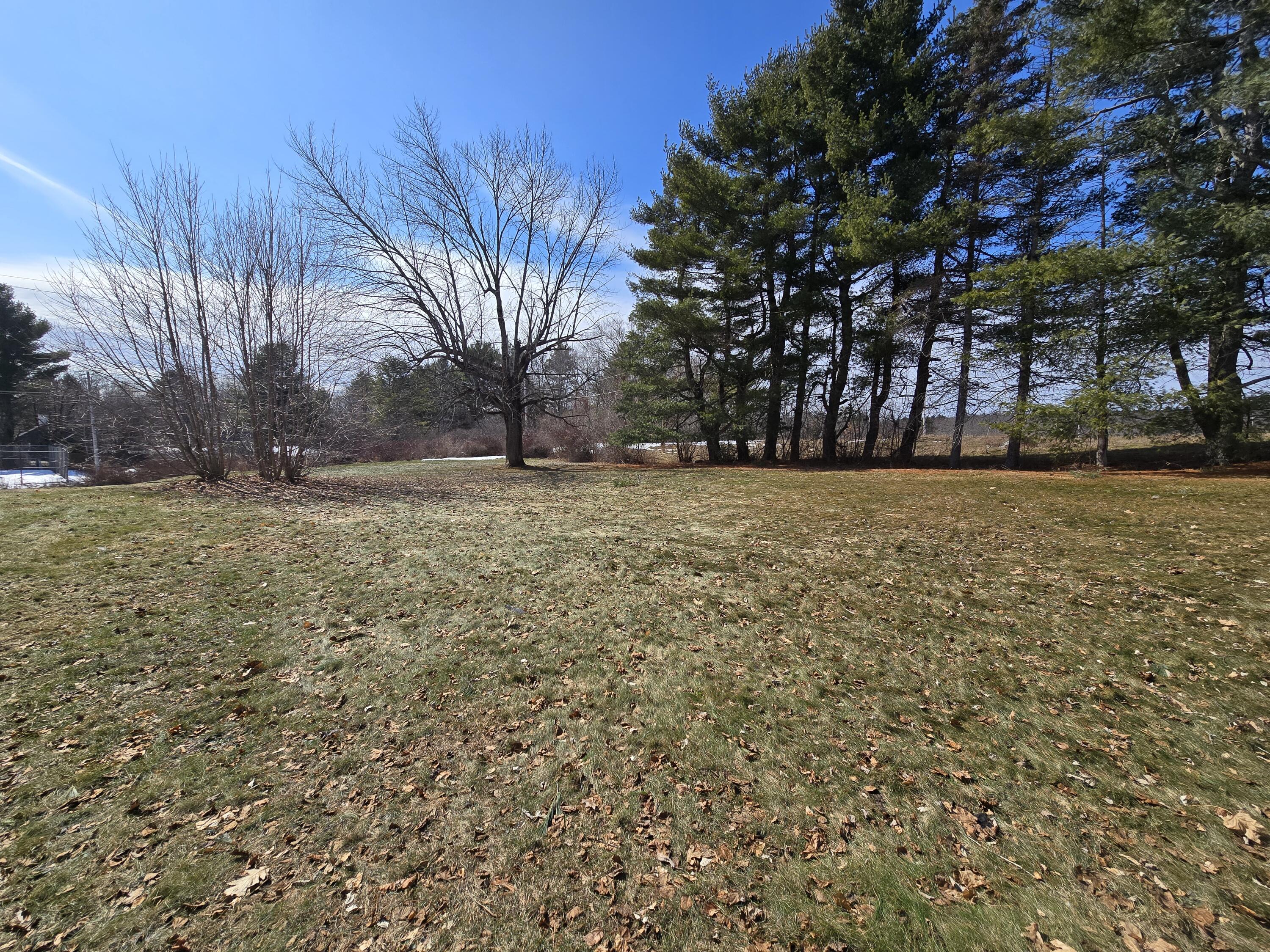 129 West Hill Road Gardiner, ME 04345 - Photo 34 of 39 20260315_122150