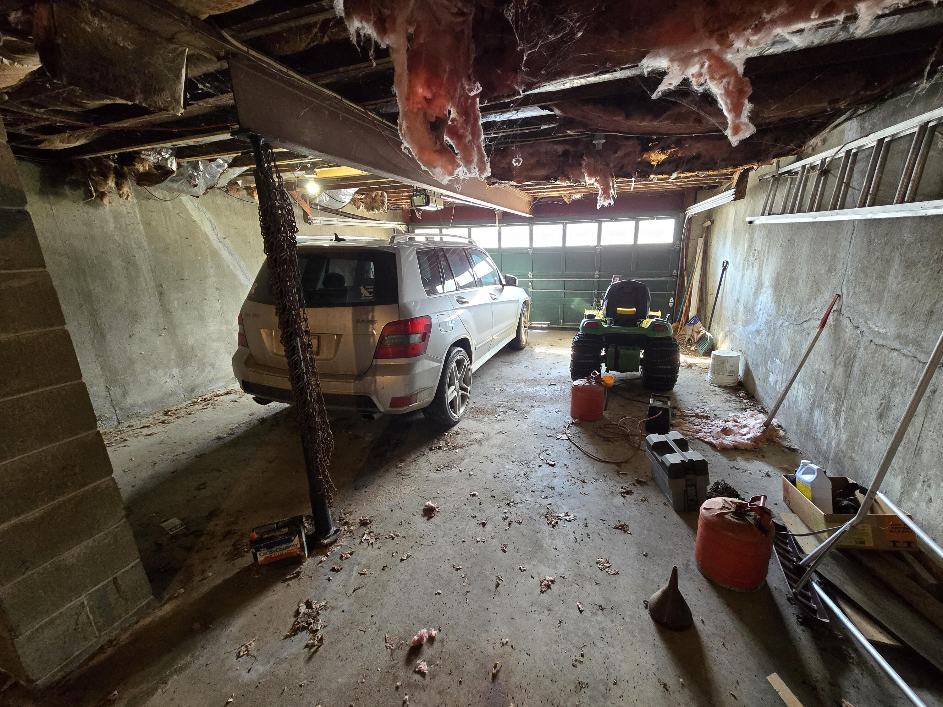 129 West Hill Road Gardiner, ME 04345 - Photo 36 of 39 20260315_122414