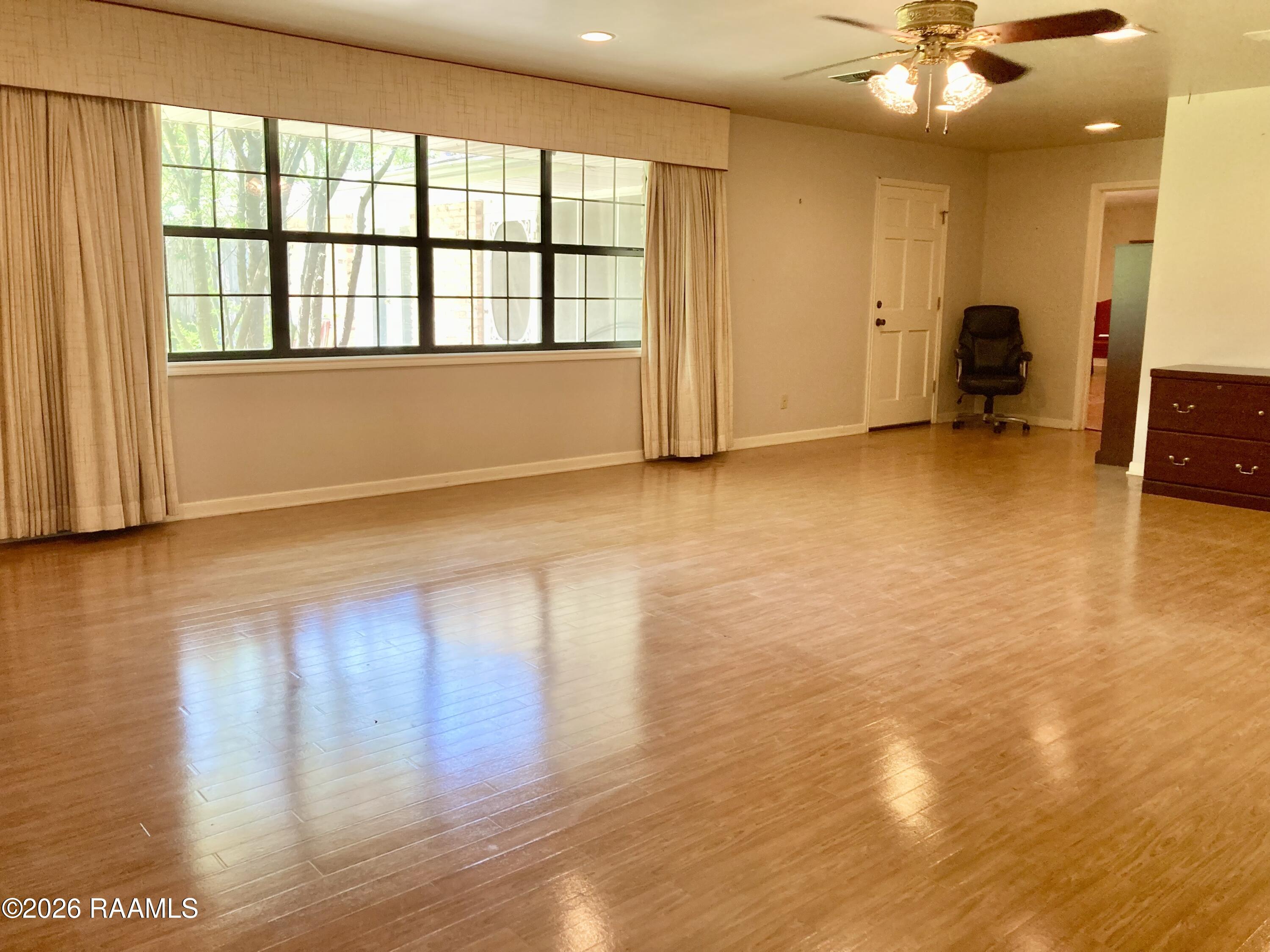 416 East 5th Street Crowley, LA 70526 - Photo 16 of 35 IMG_0885